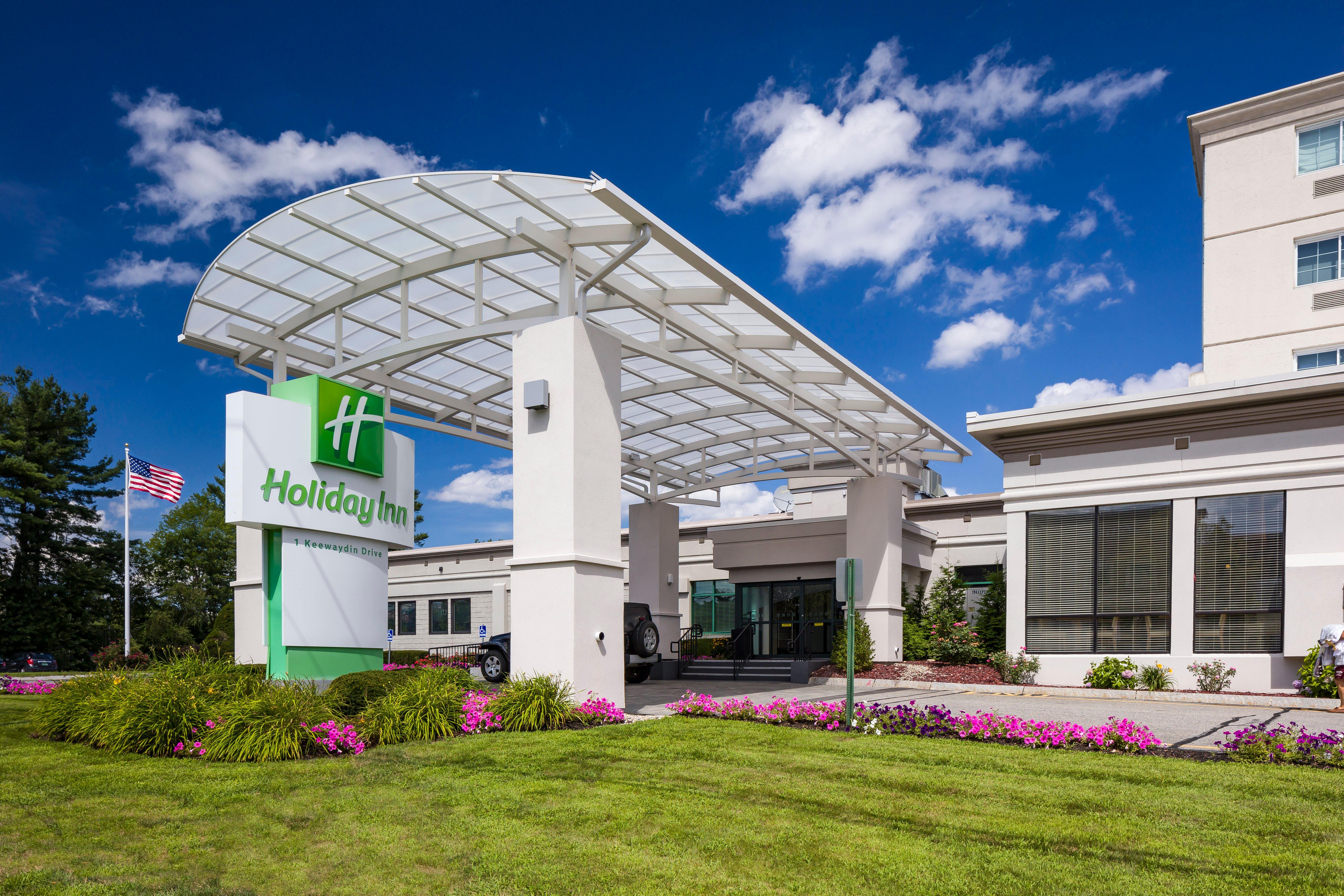 Holiday Inn Salem By Ihg Exterior photo
